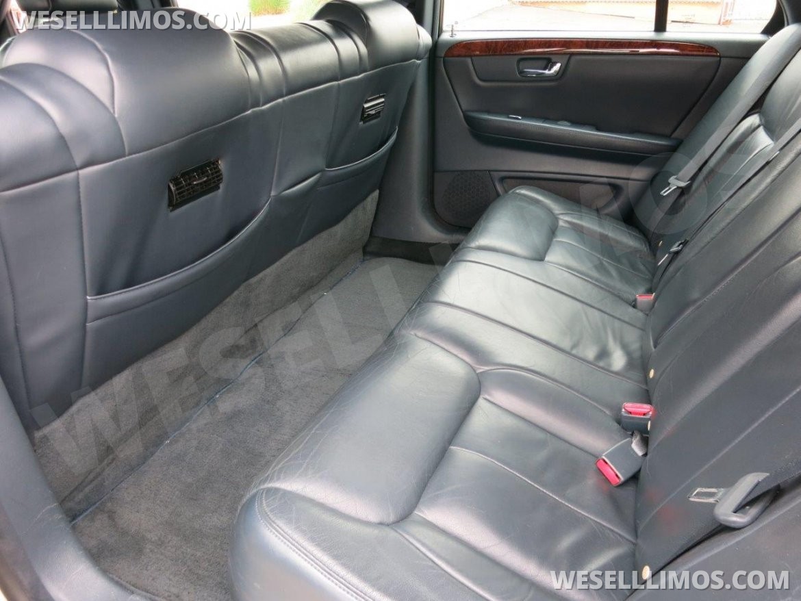 Photo of Limousine for sale: 2007 Cadillac DTS 6-Door by Eagle Coach