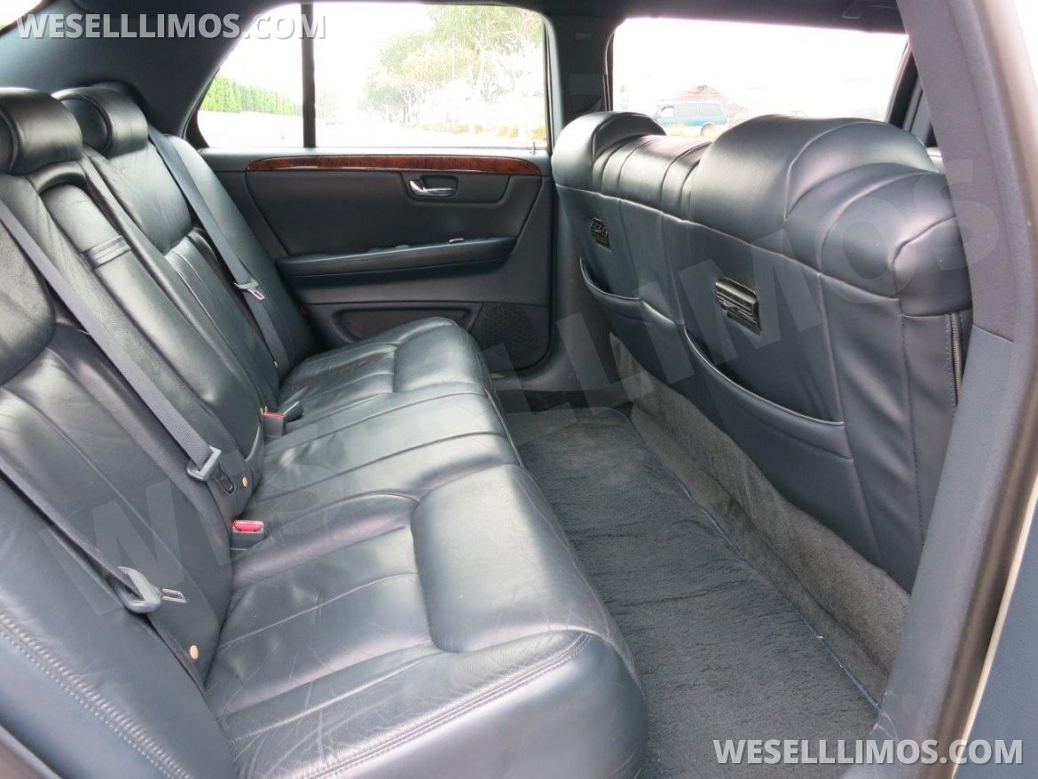 Photo of Limousine for sale: 2007 Cadillac DTS 6-Door by Eagle Coach