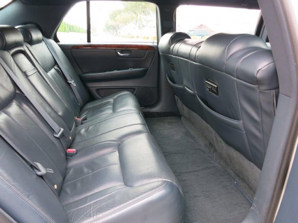 2007 Eagle Coach Cadillac DTS 6-Door Limousine