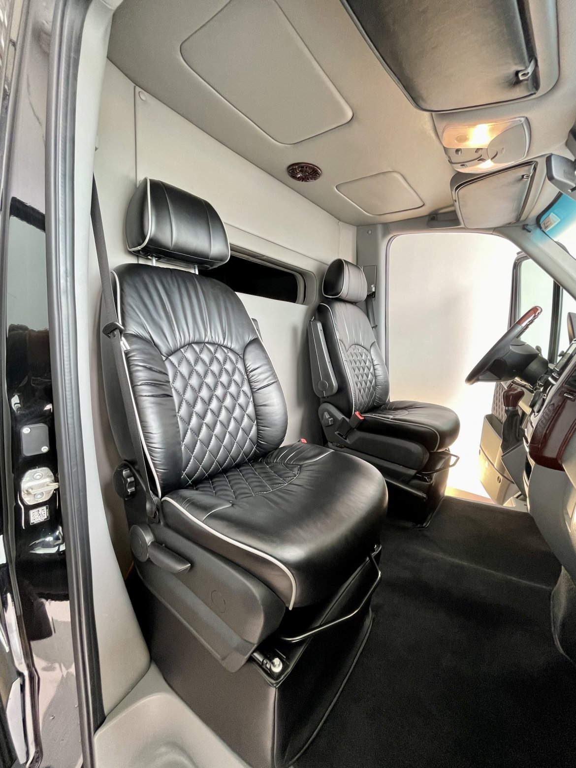 Sprinter for Sale in Champaign, IL - Photo 25