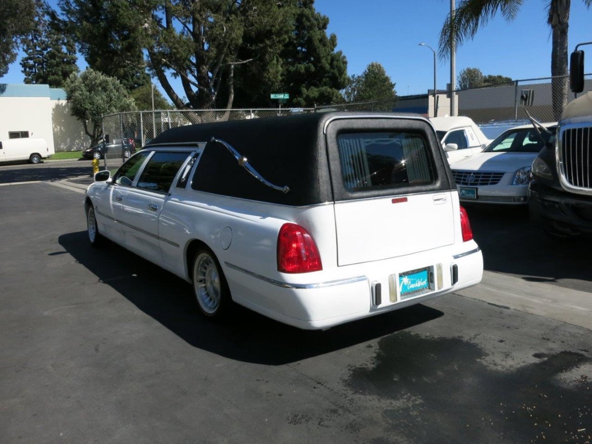 Funeral for Sale in CARSON, CA - Photo 5