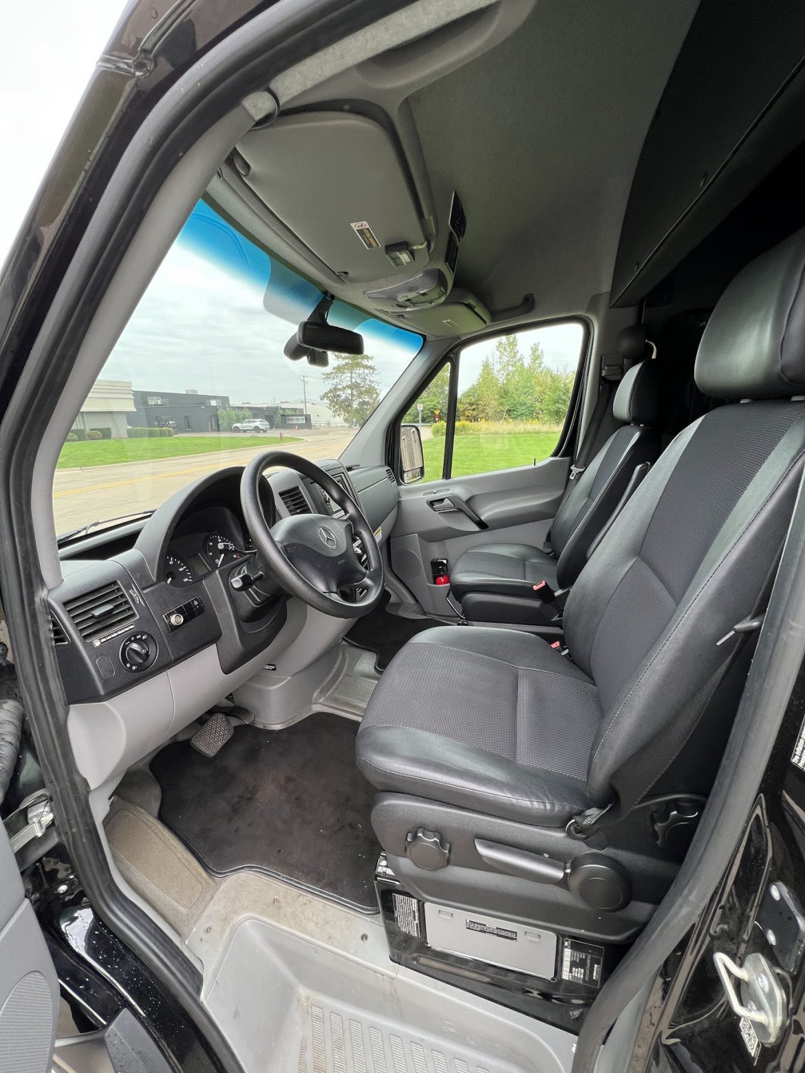 Sprinter for Sale in Troy, MI - Photo 13
