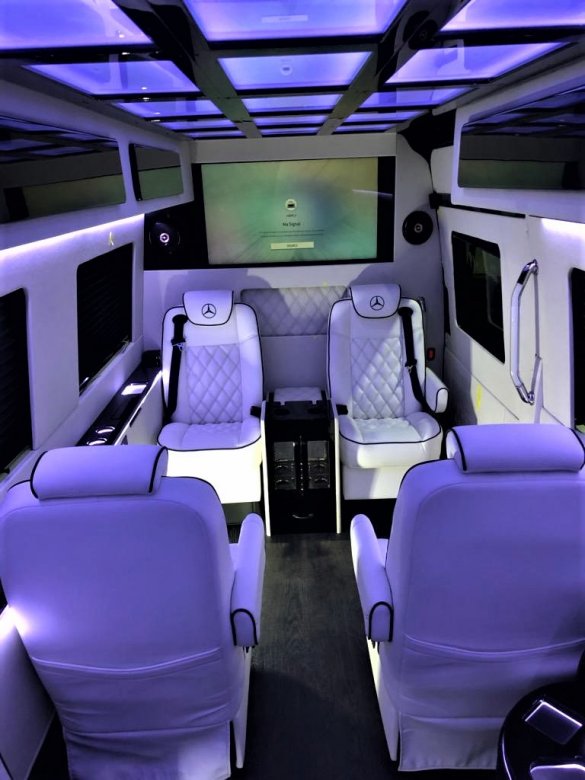 2025 Springfield Coach  Mercedes-Benz Sprinter  Sprinter