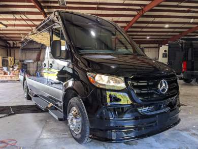 2025 Springfield Coach  Mercedes-Benz Sprinter  Sprinter