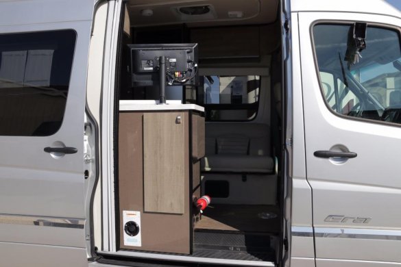 2018 Winnebago ERA 70A 4X4 Sprinter