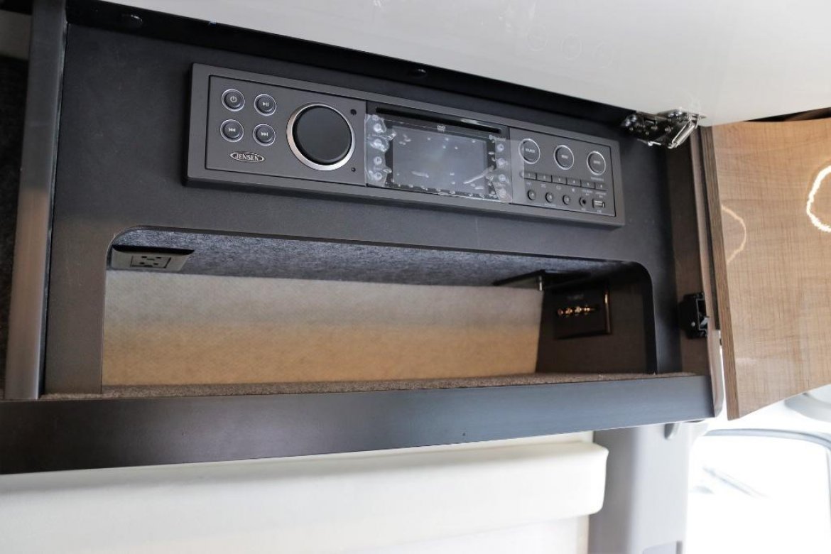 Photo of Sprinter for sale: 2018 Winnebago ERA 70A 4X4 291" by Winnebago