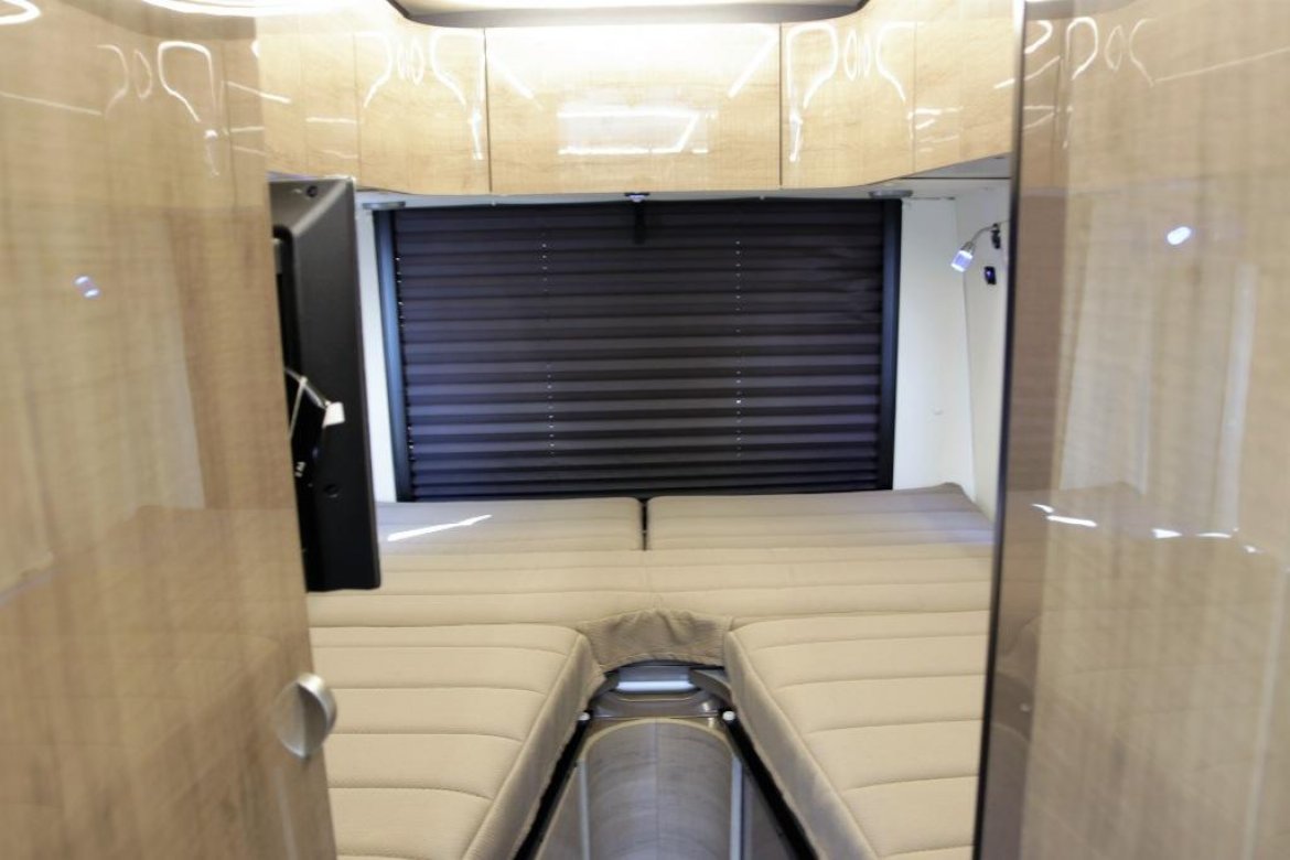 Photo of Sprinter for sale: 2018 Winnebago ERA 70A 4X4 291" by Winnebago