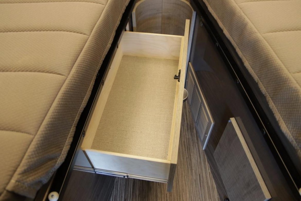 Photo of Sprinter for sale: 2018 Winnebago ERA 70A 4X4 291" by Winnebago