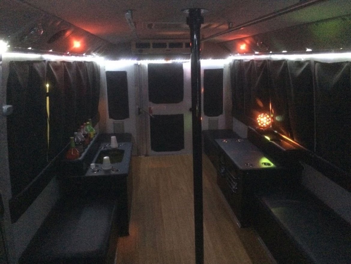 Limo Bus for Sale in Hays, KS - Photo 6