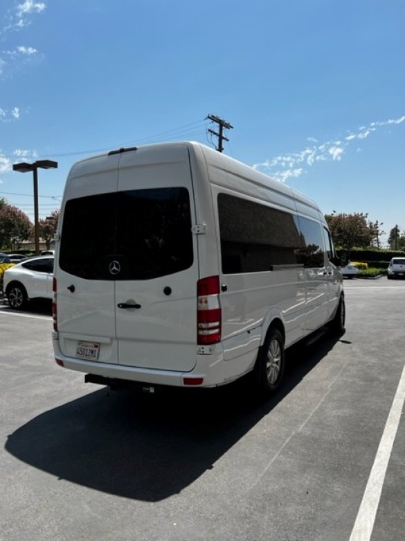 2012 Mercedes-Benz Sprinter 2500 Sprinter for Sale in Arcadia, CA - Photo 3