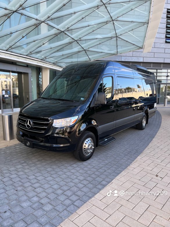 2022 Mercedes-Benz SPRINTER 3500 Executive Shuttle for Sale in SPRINGFIELD, VA - Main Photo