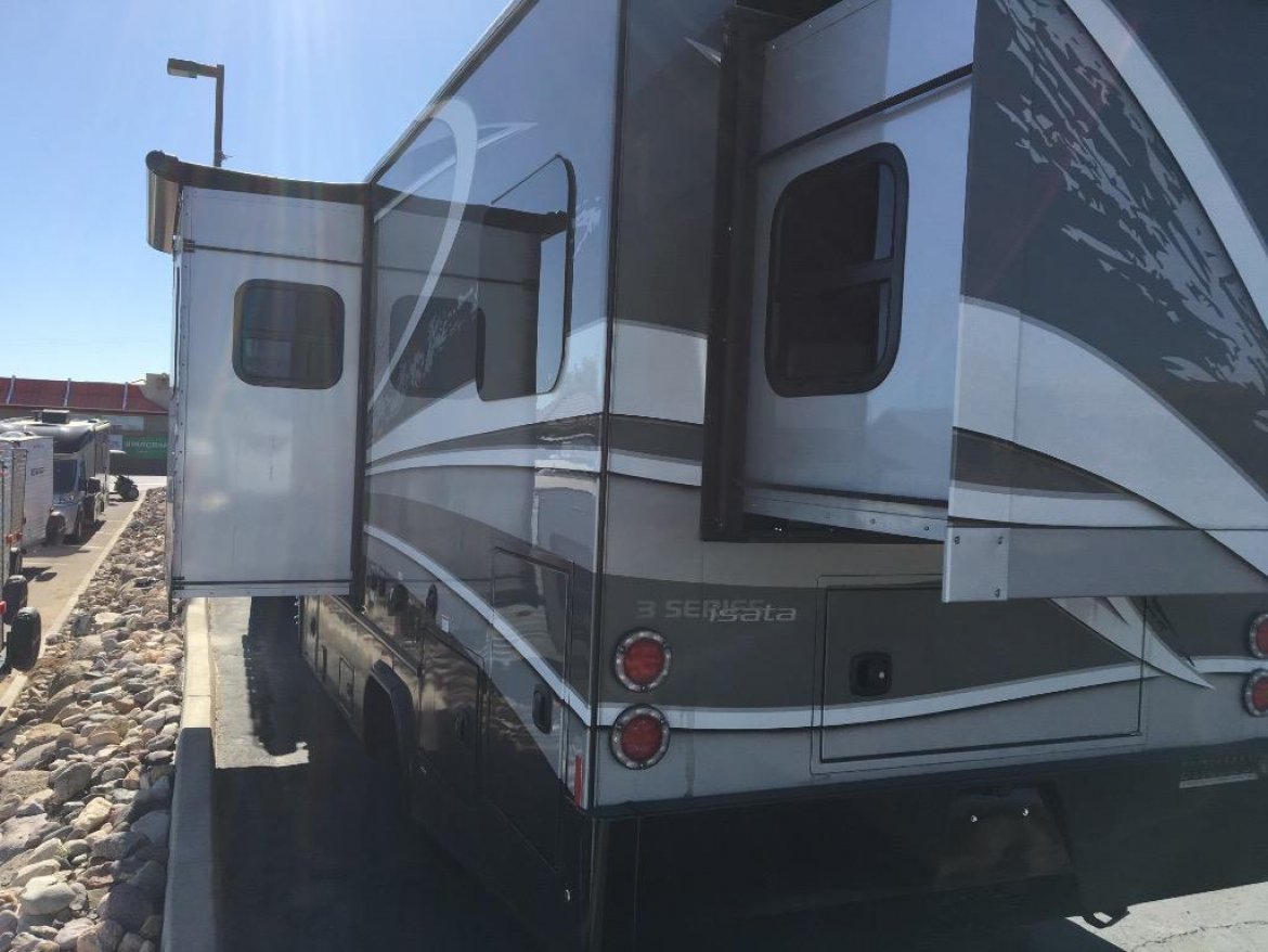 Photo of Sprinter for sale: 2017 Mercedes-Benz Dynamax Isata 3 24RW 295&quot; by Dynamax