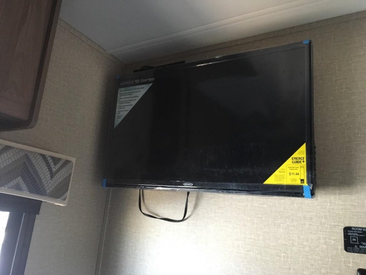 Photo of Sprinter for sale: 2017 Mercedes-Benz Dynamax Isata 3 24RW 295&quot; by Dynamax