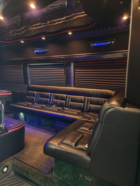 2008 Mercedes-Benz Sprinter Sprinter for Sale in Erie, PA - Photo 2