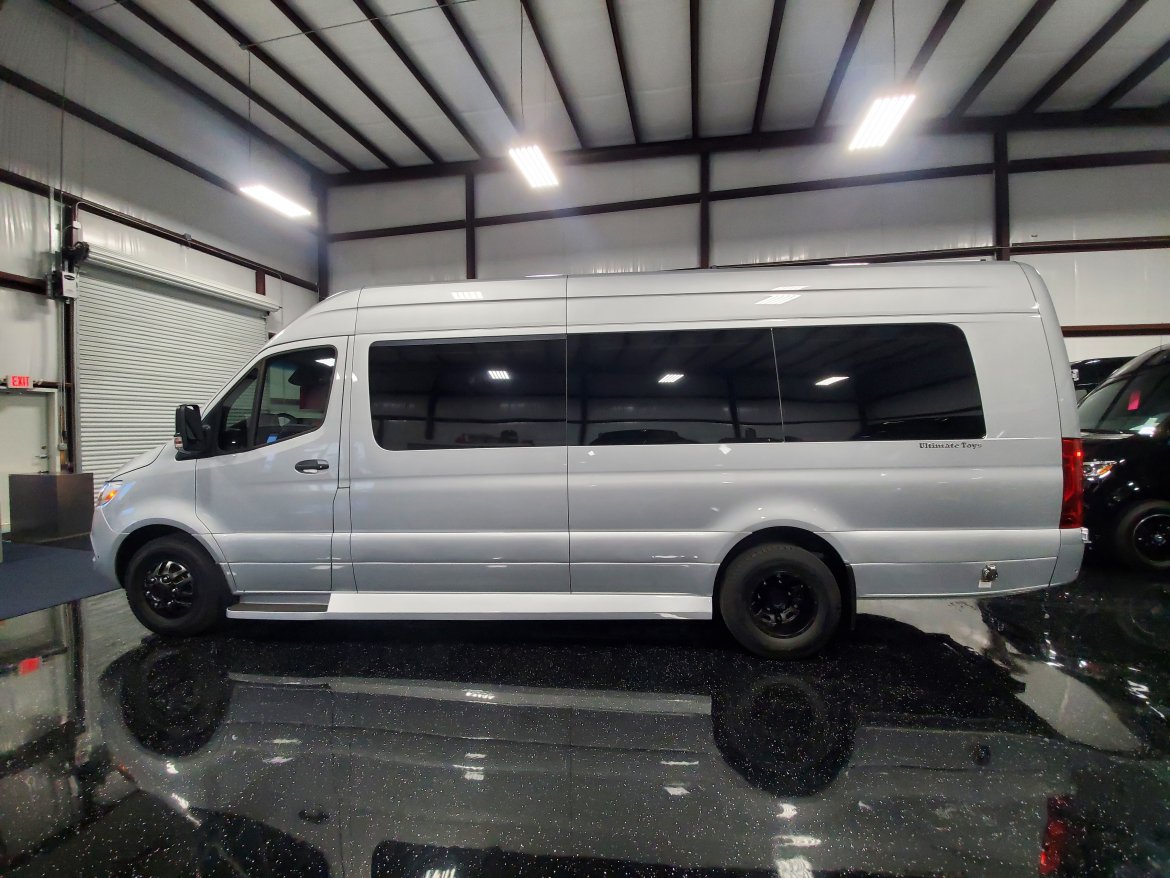 Sprinter for Sale in Houston, TX - Photo 5