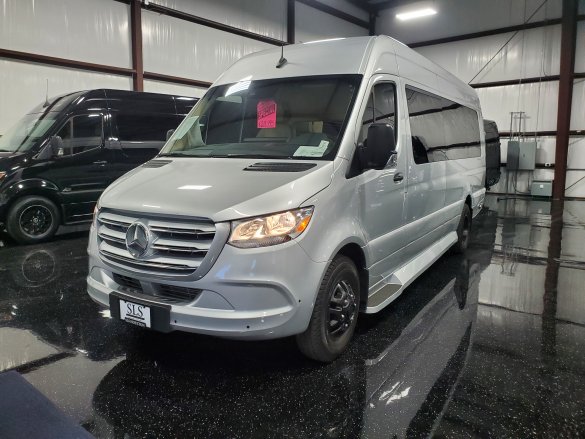 2023 Mercedes-Benz Sprinter 3500XD 170" Ultimate Limo Sprinter for Sale in Houston, TX - Photo 3