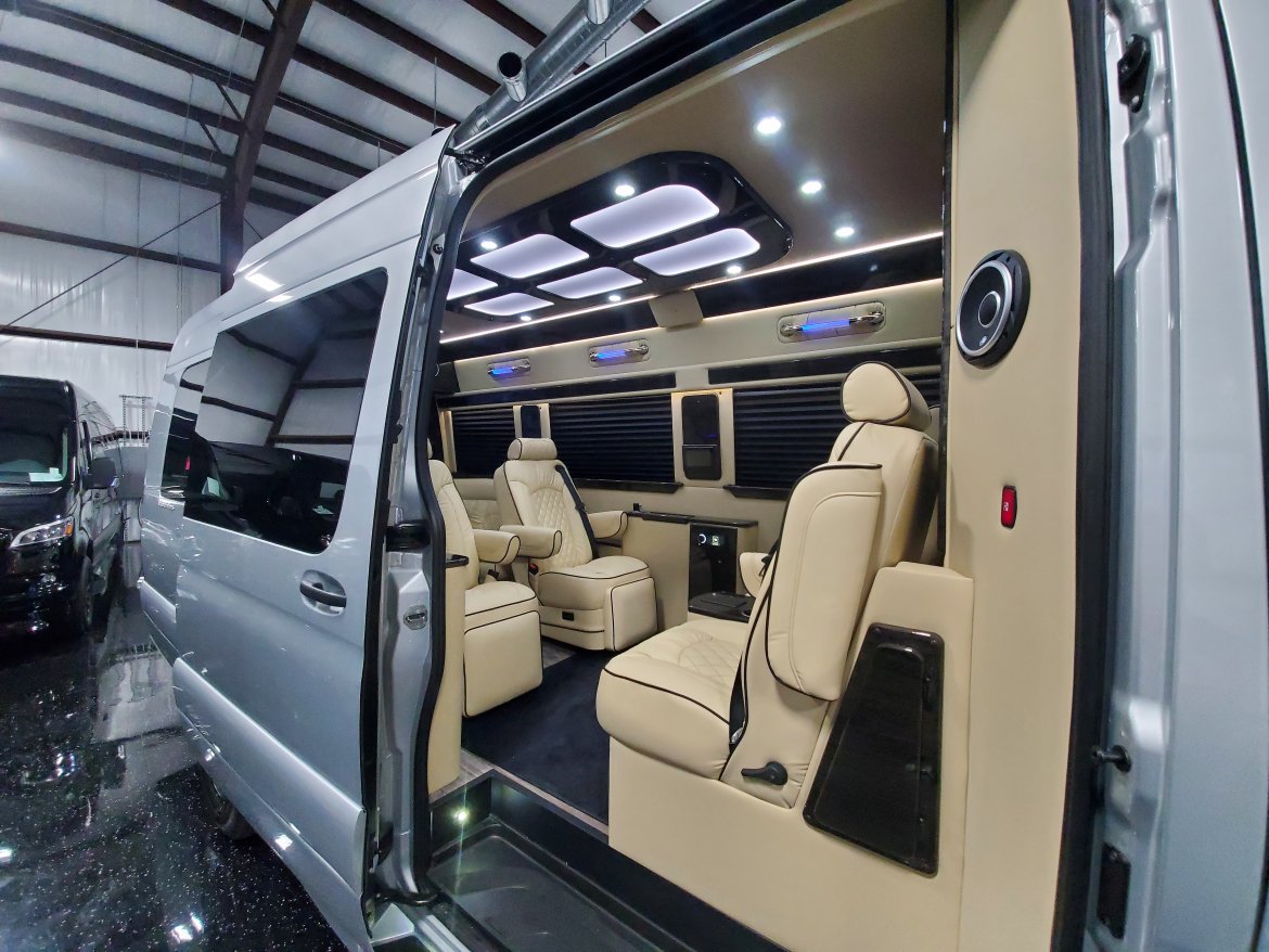 Sprinter for Sale in Houston, TX - Photo 17