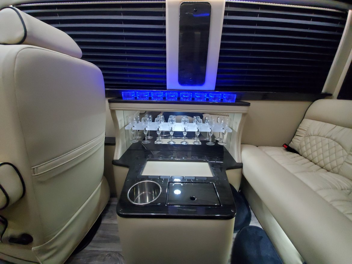 Sprinter for Sale in Houston, TX - Photo 29