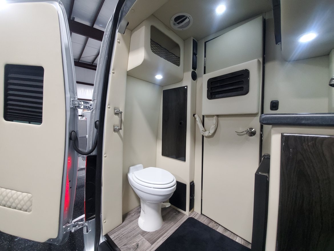 Sprinter for Sale in Houston, TX - Photo 6