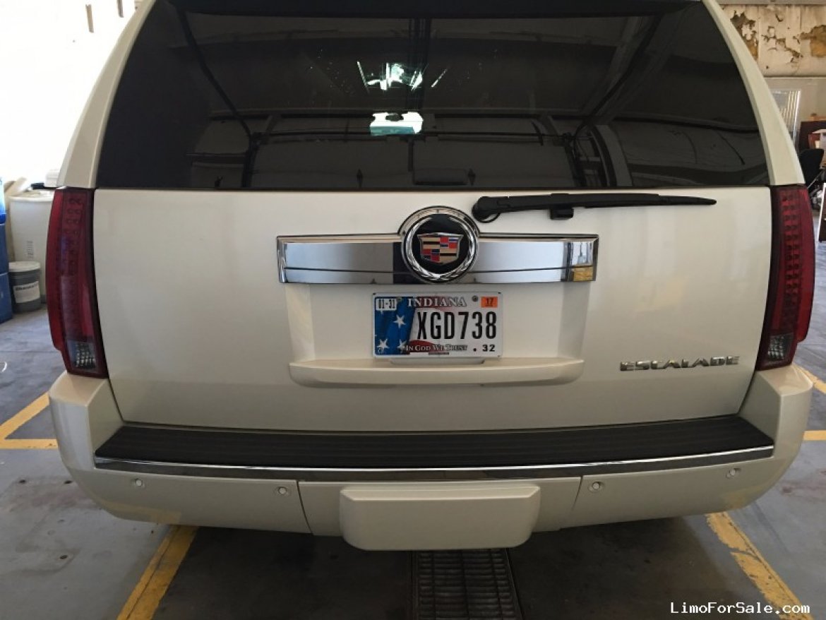 Photo of Limousine for sale: 2007 Cadillac  XTS 220&quot; by Limos by Moonlight