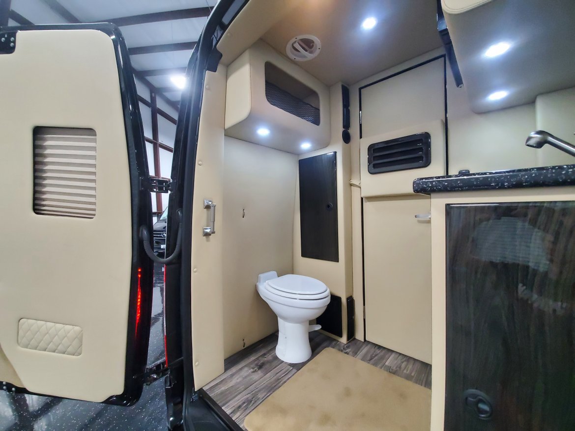 Used 2021 MercedesBenz Sprinter 3500 B.C. w/ Bath for sale WS15722