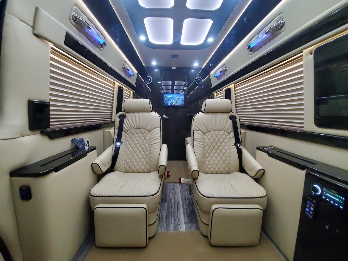 Used 2021 Mercedes-Benz Sprinter 3500 B.C. w/ Bath for sale #WS-15722 ...