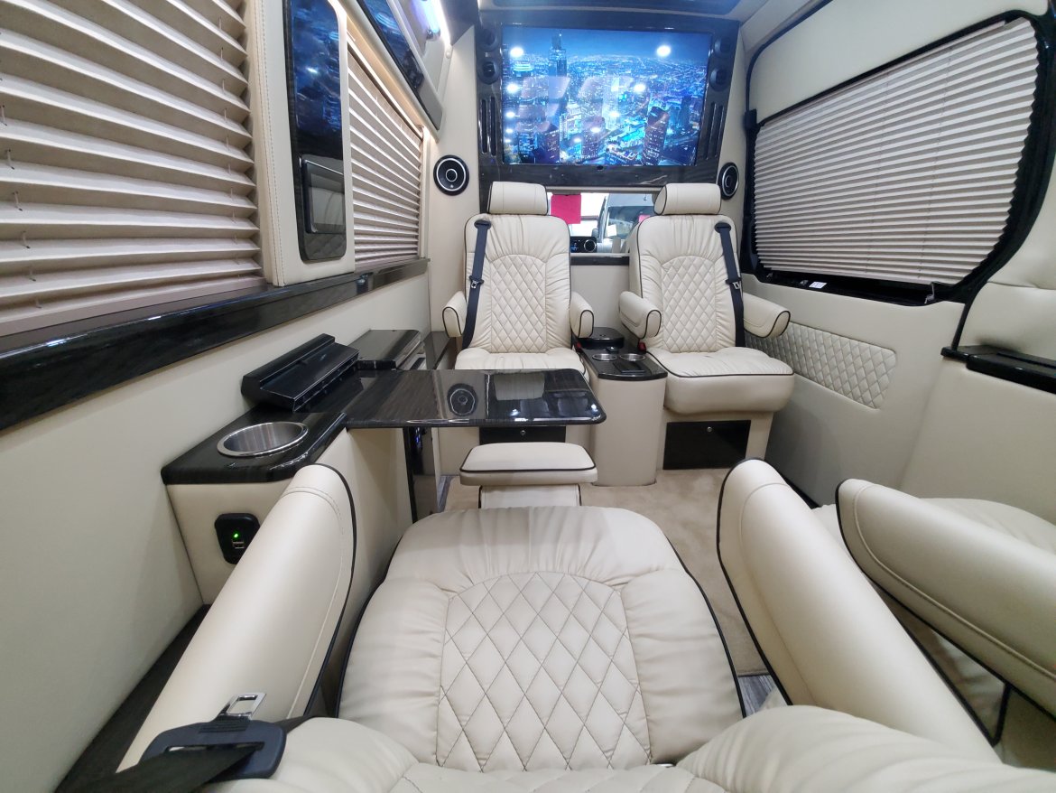 Used 2021 Mercedes-Benz Sprinter 3500 B.C. w/ Bath for sale #WS-15722 ...