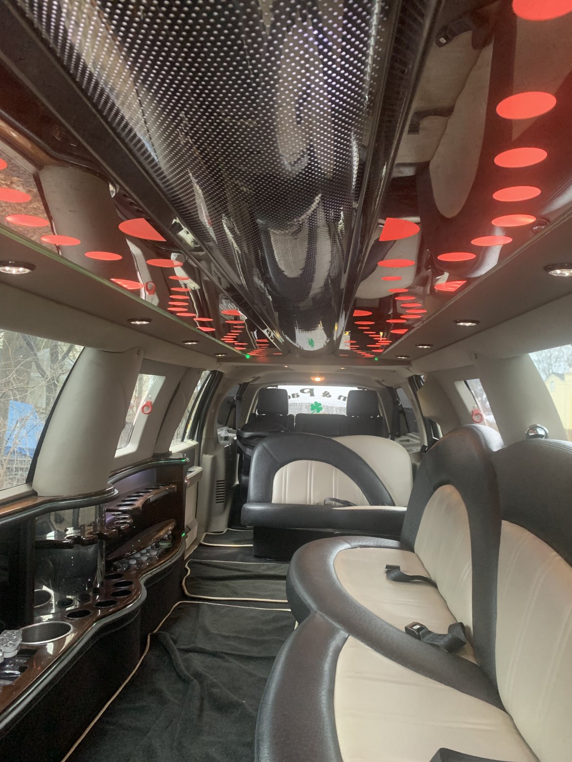 SUV Stretch for Sale in Pompton Plains, NJ - Photo 15