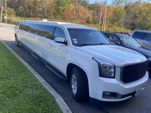 2016 GM Yukon Limousine for Sale in Mahopac ny, AL - Photo 3