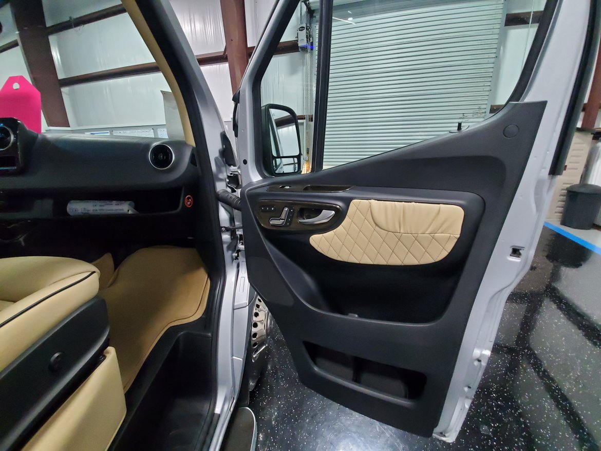 Sprinter for Sale in Houston, TX - Photo 21