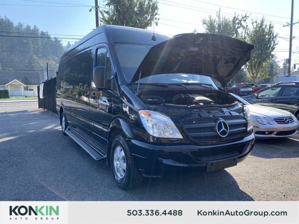 Limousine for Sale in Portland, OR - Photo 39
