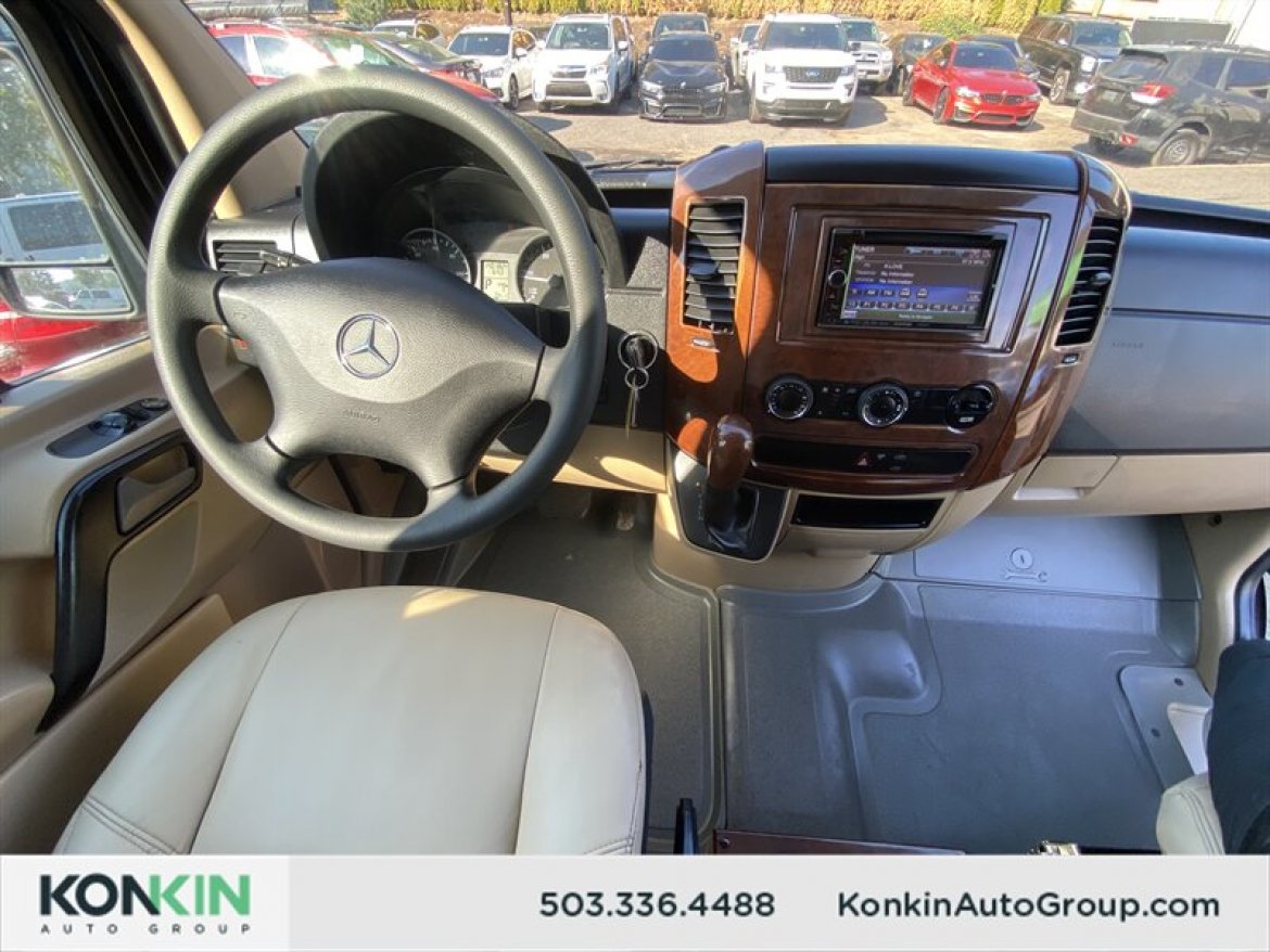 Limousine for Sale in Portland, OR - Photo 14