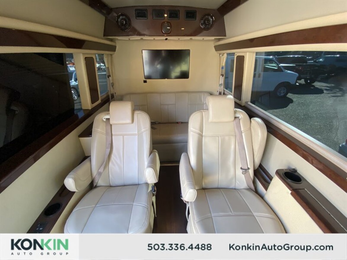 Limousine for Sale in Portland, OR - Photo 23