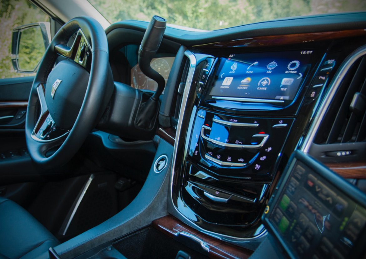 Photo of SUV Stretch for sale: 2015 Cadillac Escalade by Pinnacle Limousines Manufacturing