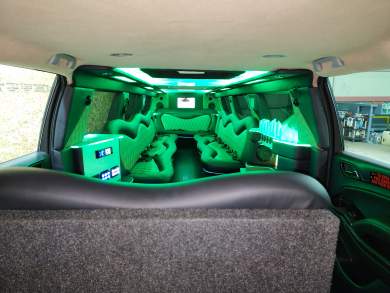 2015 Chevrolet Tahoe 200" Stretch SUV Stretch for Sale in Erie, PA - Photo 2