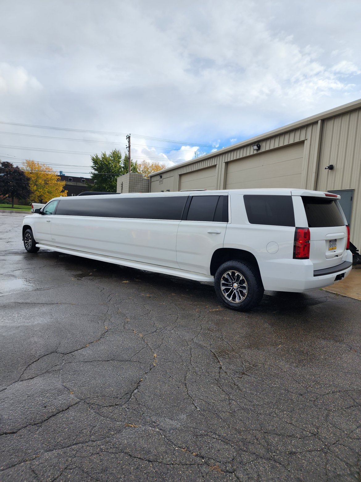 Used 2015 Chevrolet Tahoe 200" Stretch for sale #WS-15754 | We Sell Limos