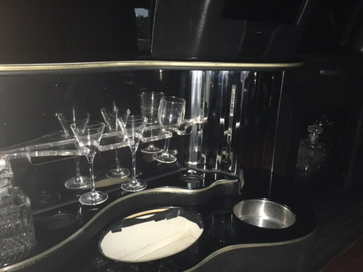 Photo of Limousine for sale: 2007 Cadillac Escalade ext