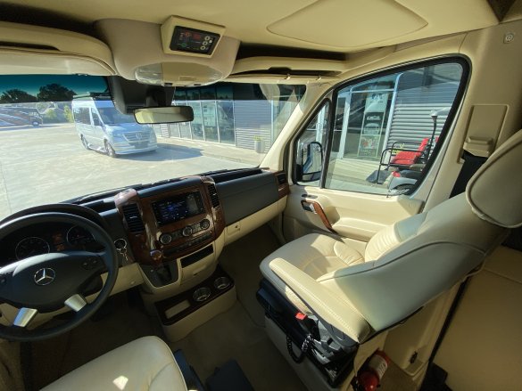 2018 Mercedes-Benz Daycruiser 144 Sprinter for Sale in Baton Rouge, LA - Photo 3