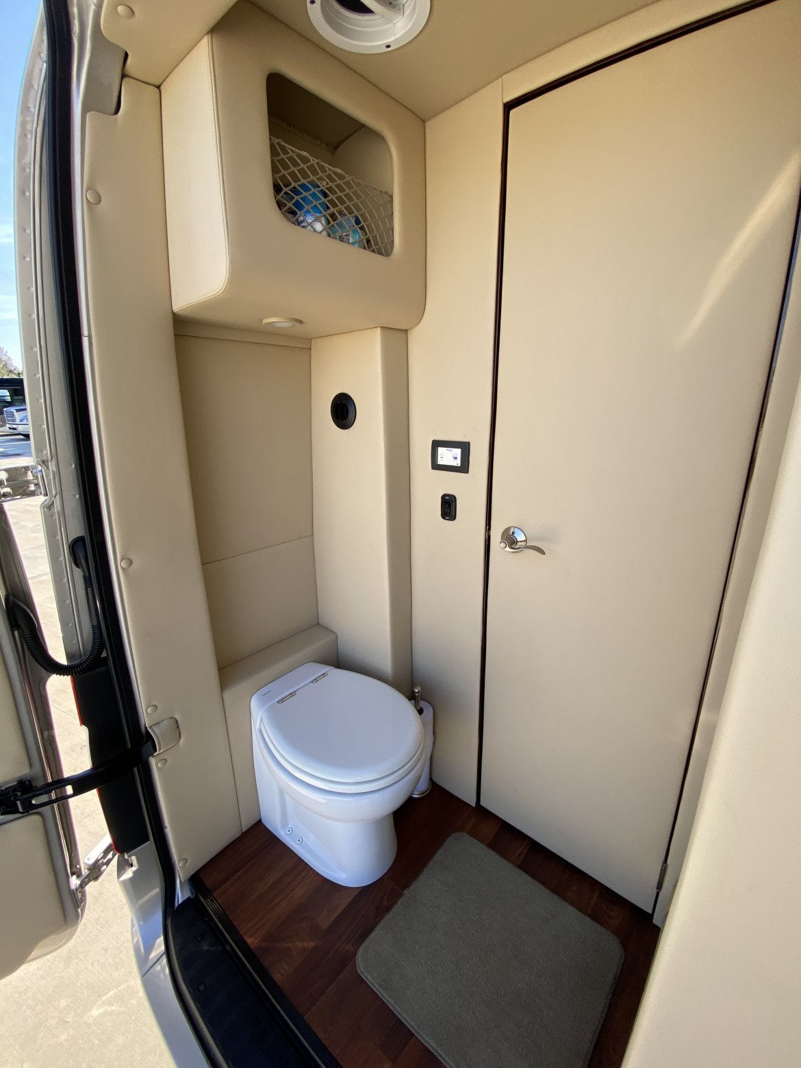 Sprinter for Sale in Baton Rouge, LA - Photo 9
