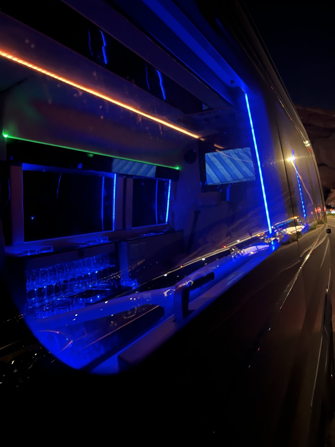 2014 Battisti Mercedes-Benz 3500 Sprinter - Photo 4