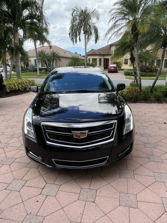 2017 Cadillac XTS-L Sedan for Sale in West Palm beach, FL - Photo 3