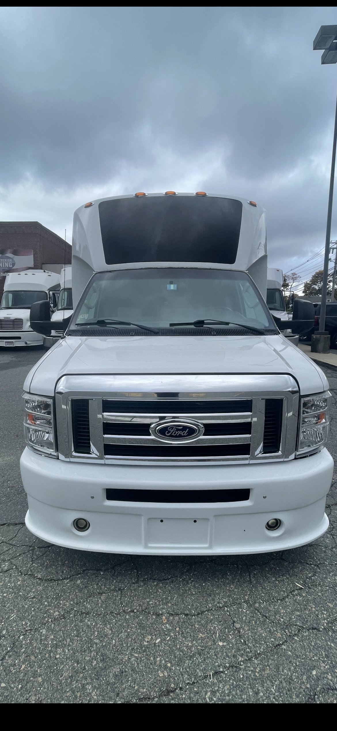 Limo Bus for Sale in Anaheim, CA - Photo 8
