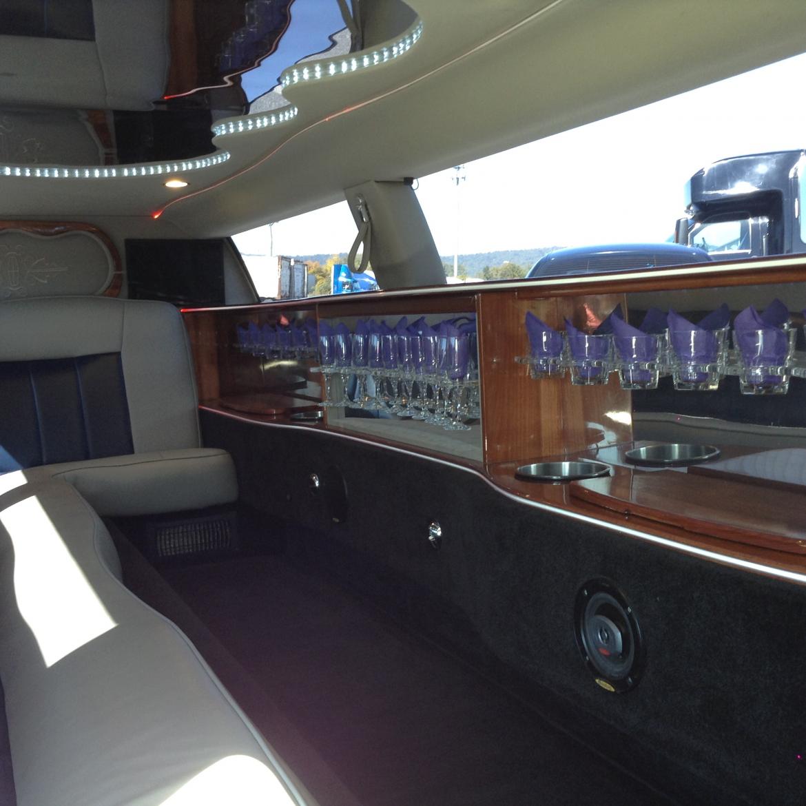 Photo of Limousine for sale: 2006 Chrysler 300 by Springfield