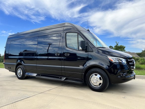 2023 Mercedes-Benz Luxe Cruiser Full Partition Sprinter for Sale in Baton Rouge, LA - Photo 2
