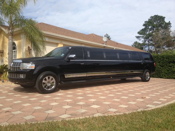 2008 Lincoln Navigator L SUV Stretch for Sale in El Paso, TX - Photo 3