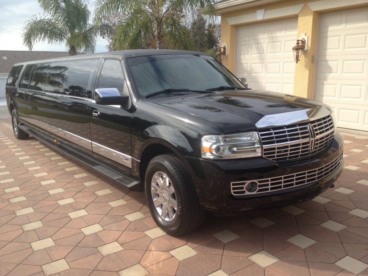 SUV Stretch for Sale in El Paso, TX - Photo 6