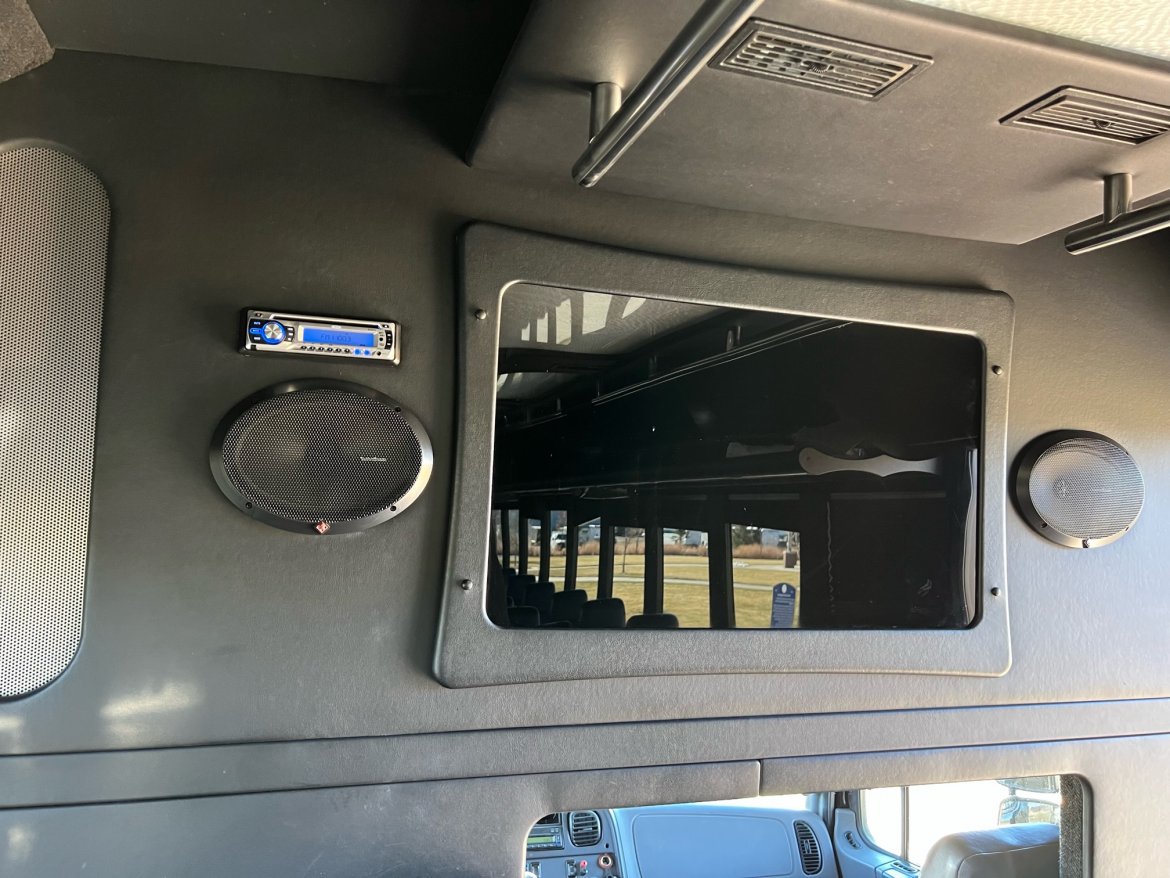 Shuttle Bus for Sale in Aurora, CO - Photo 10