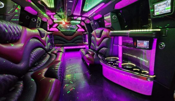 2014 Porsche Cayenne Limousine for Sale in Bridgewater, NJ - Photo 2