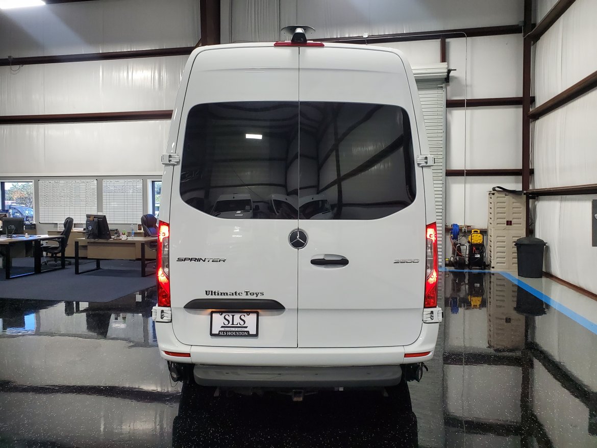 Sprinter for Sale in Houston, TX - Photo 4