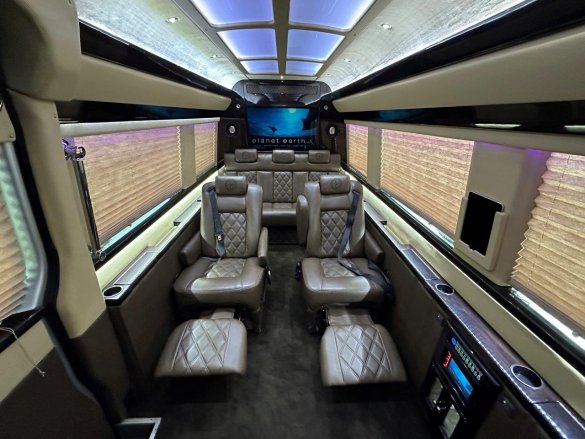 2014 Mercedes-Benz 2500 Sprinter Diplomat Sprinter for Sale in Carson, CA - Photo 3